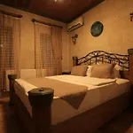 Hotel Katapa Stone House