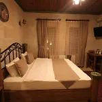 Hotel Katapa Stone House 2*