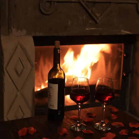 Katapa Stone House فندق 2*