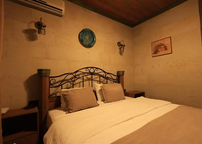 Katapa Stone House 酒店 2*