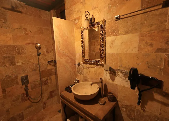 Katapa Stone House Hotel